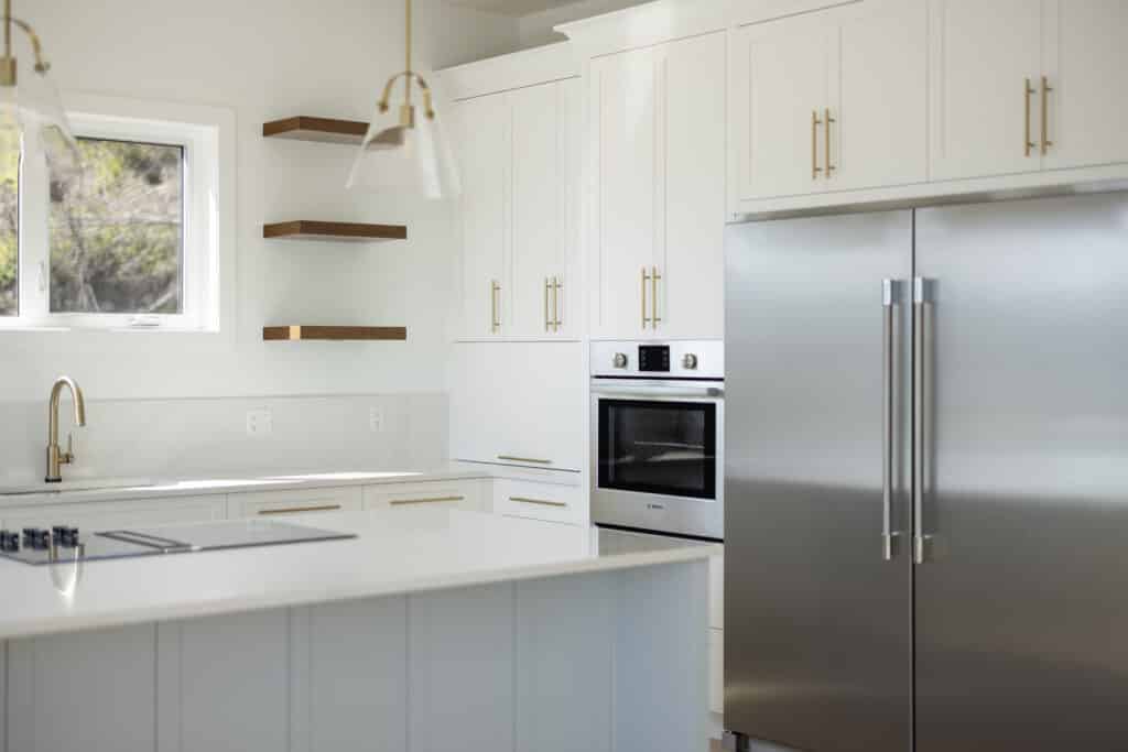 LUX HOMES Kelowna Okanagan Custom Home Builder and renovations