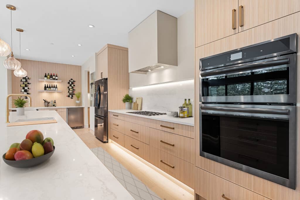 LUX Homes custom Home builders Kelowna custom Homes & renovations