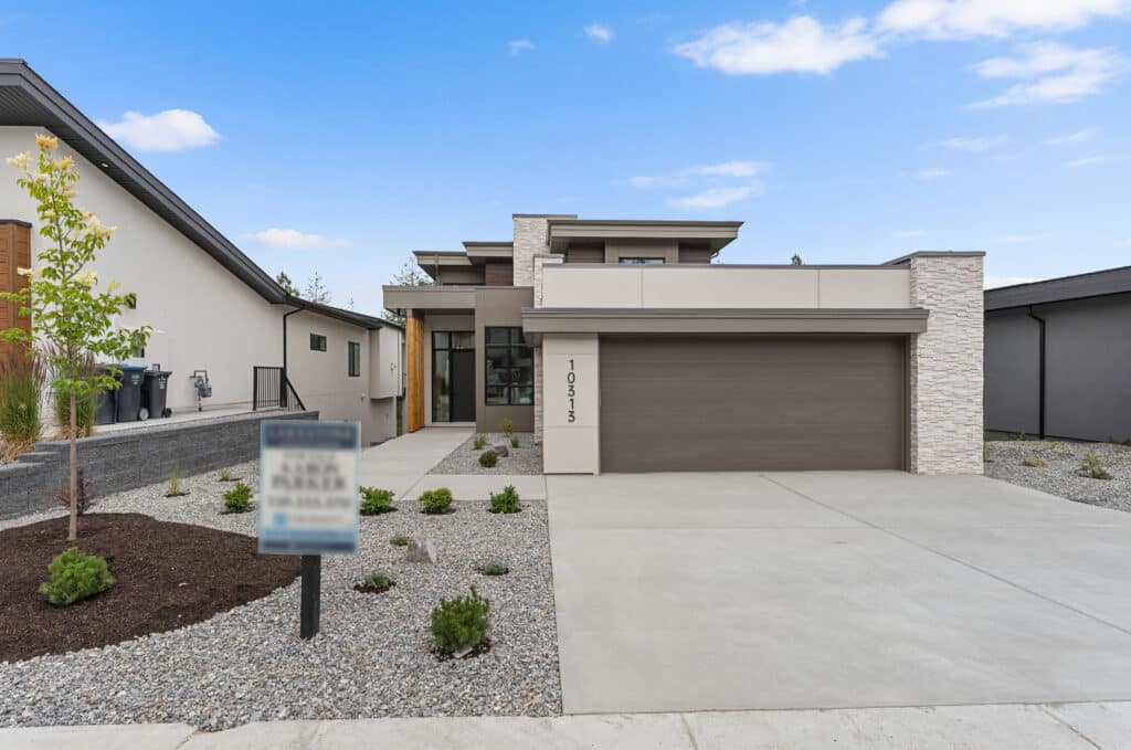 LUX Homes custom Home builders Kelowna custom Homes & renovations